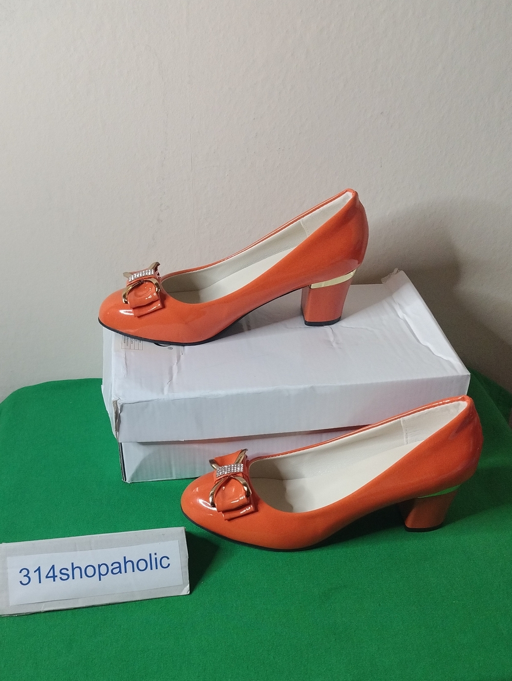 Orange Patent Leather Heels With Bow